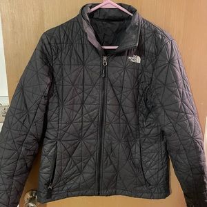 Black Quilted North Face Jacket - Women’s Medium